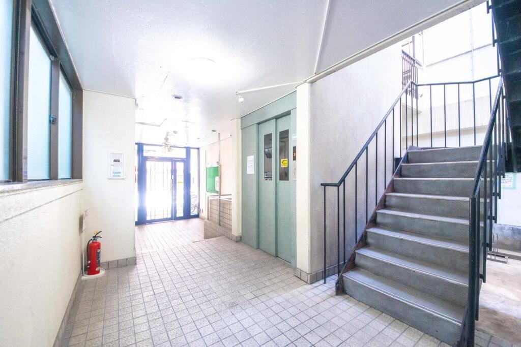 Sanacion Motomachi 7 なんばで150平米の広々空間 最大14名 Netflix見れます Apartment Osaka Exterior photo